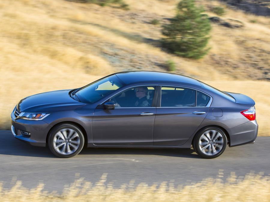  Honda Accord Sport Sedan 2013 года  (фото 133 из 147)